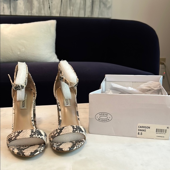 Steve Madden Women's Snakeskin Heels - Picture 9 of 11